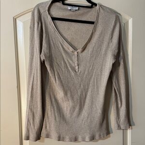 Ann Taylor LOFT Beige Taupe V Neck Long Sleeve Henley Top XL